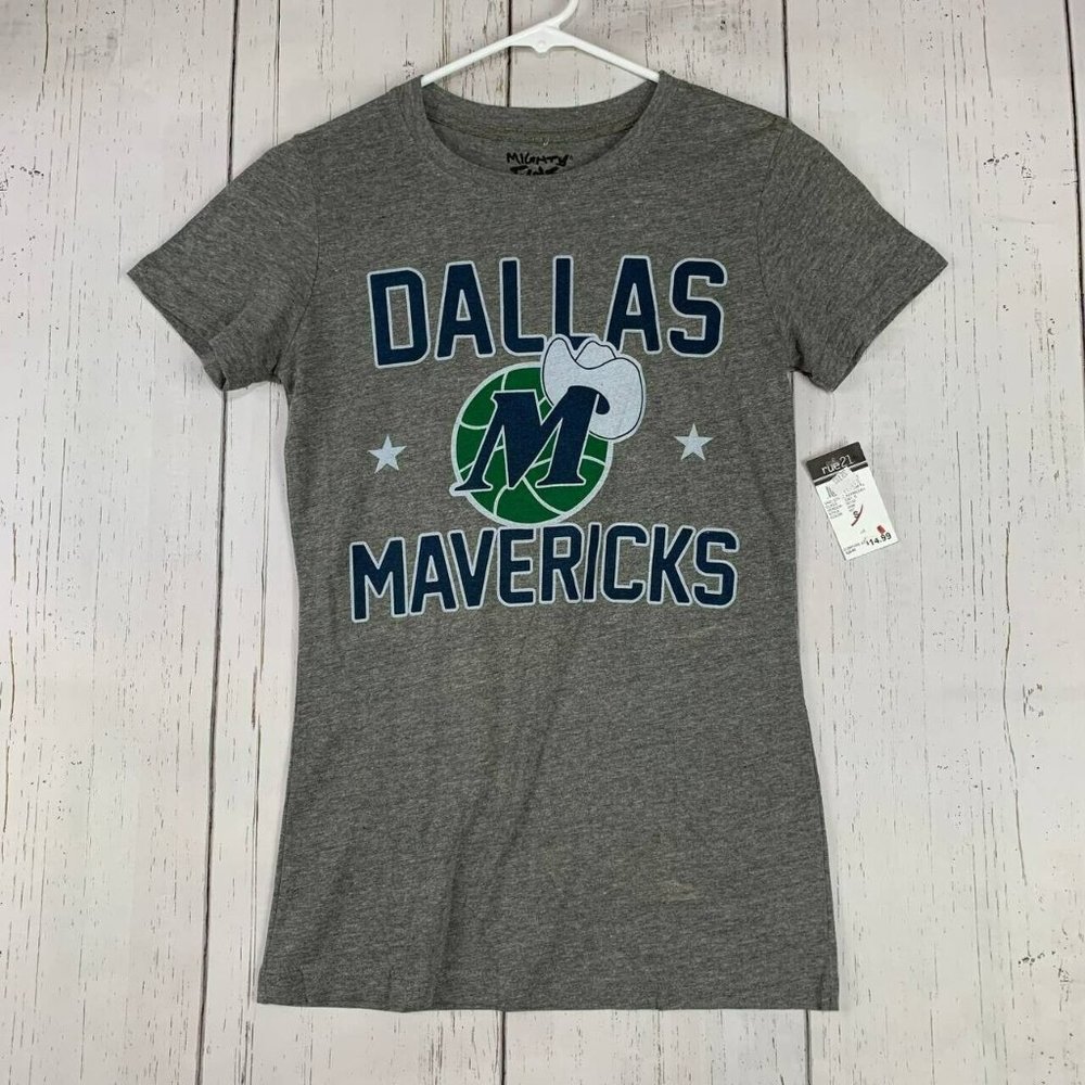 Dallas Mavericks NBA Small‎ Mighty Fine Casual T-Shirt Gray New Women